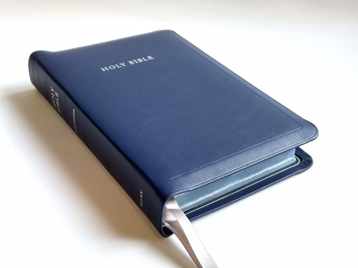 Allan 52 Longprimer Navy Blue Meriva Calfskin Silver Line - Leather-lined
